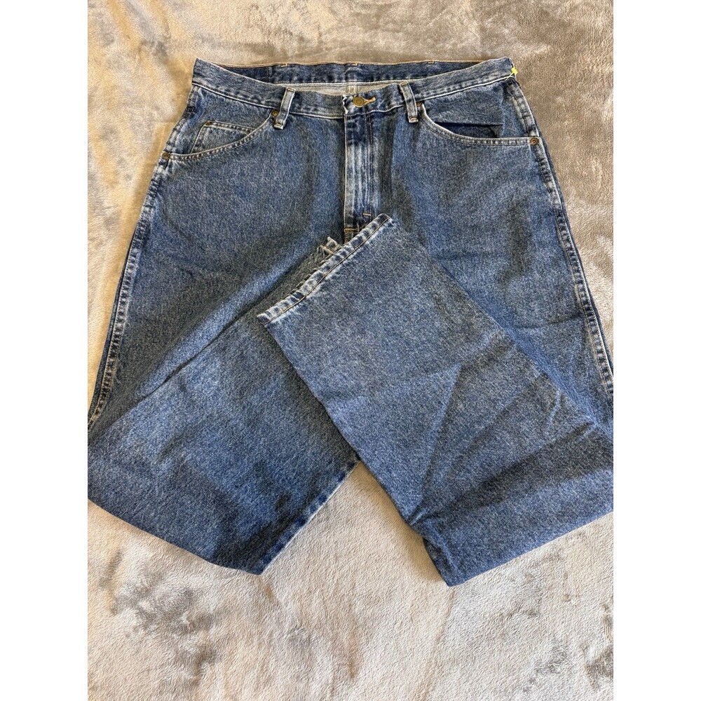 New Wrangler Men's Regular Fit Straight-Leg Jeans 36x30